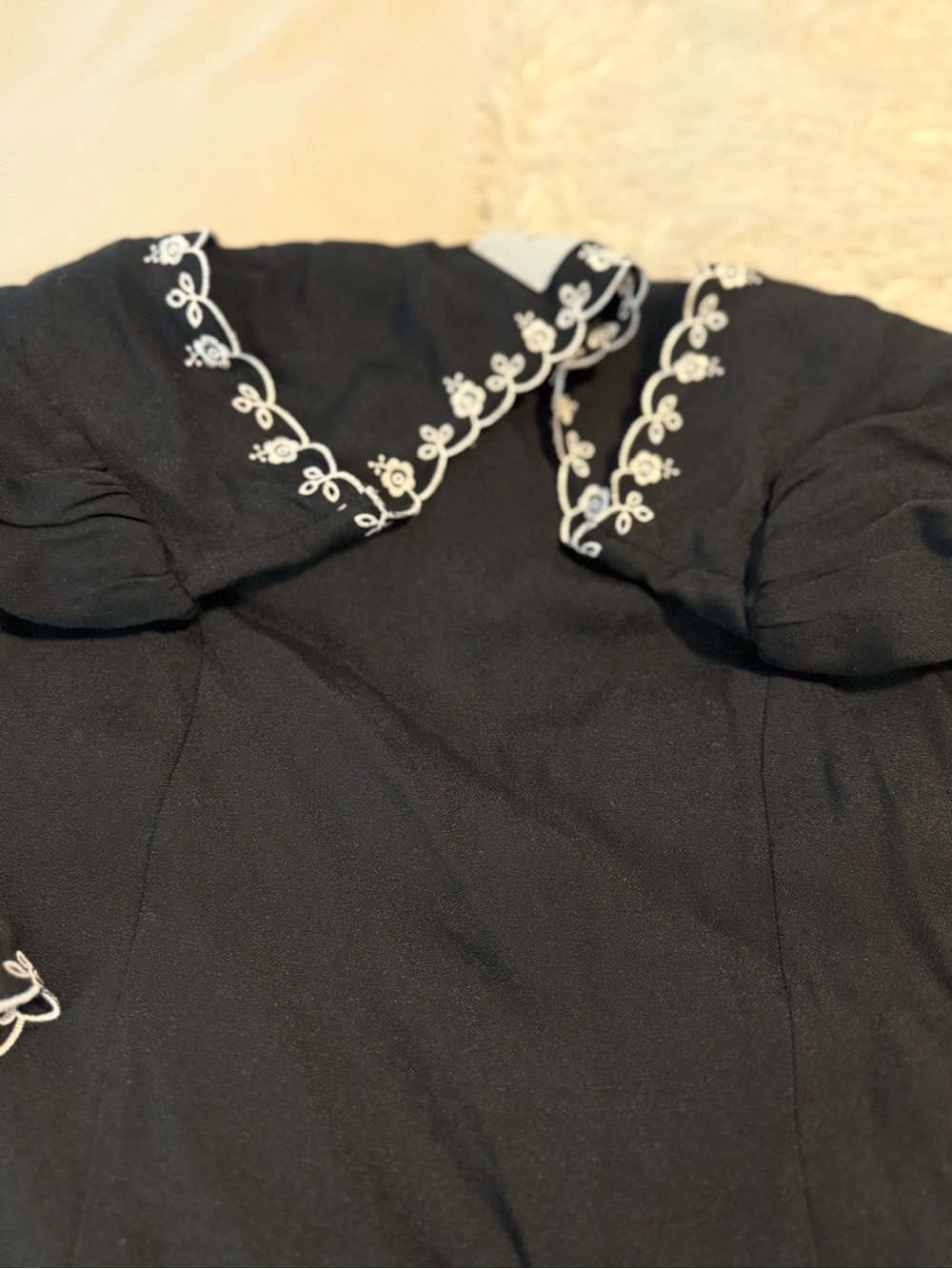 REFORMATION Women’s Posey Mini Dress Size 2 Black Long Sleeve V-Neck - Picture 10 of 10